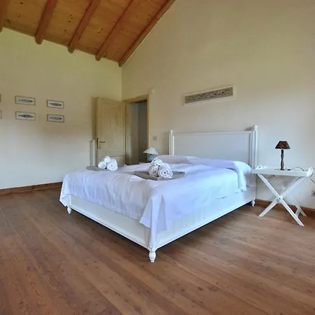 Alpehytte Rustico Marciaga With Pool *