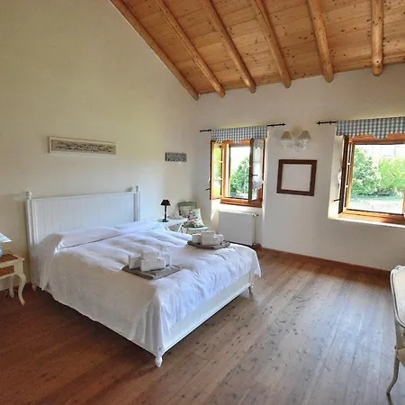 Rustico Marciaga With Pool Alpesi faház Costermano