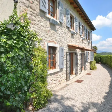 Rustico Marciaga With Pool Chalet Costermano